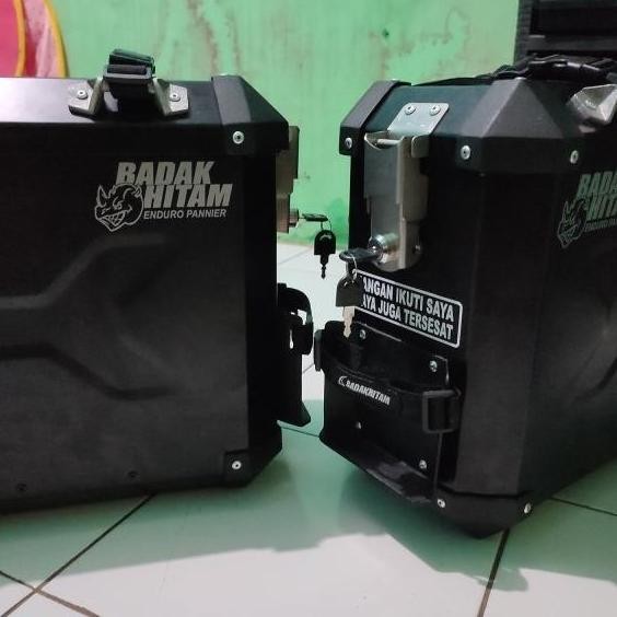 Side Box Samping Pannier Badak Hitam 27 Liter Box Alumunium Touring