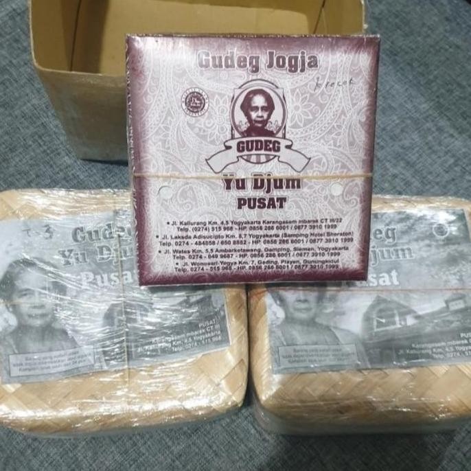 

Terlaris | Terbaru | Best Seller | Termurah Gudeg Yu Djum Paket Gudeg Krecek Telor 5 Butir Original | High Quality | Berkualitas