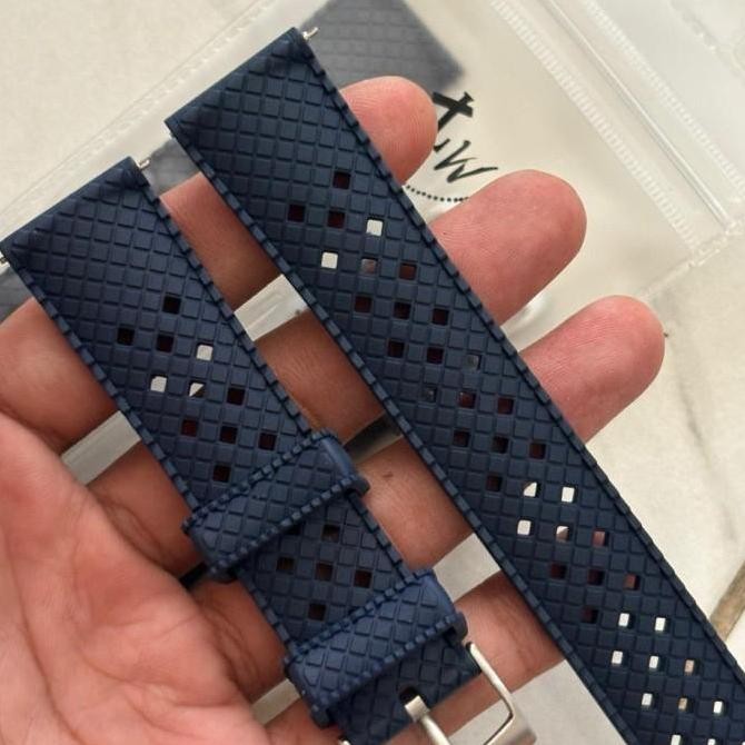 Baru fkm rubber strap 20mm coklatSeiko strap 20mm Quickrealese