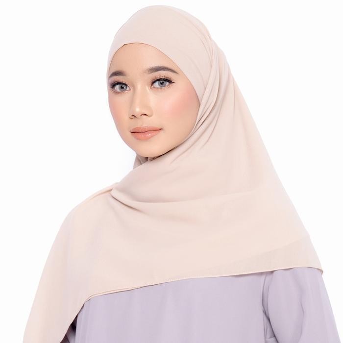 RHS ZM Zaskia Mecca - Azel Beige Hijab Instan Segi Empat