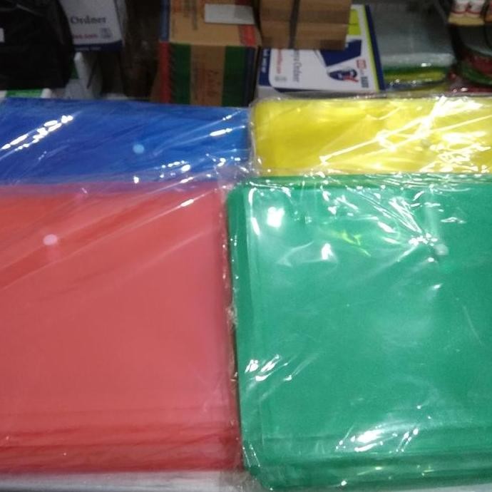 

New Map Plastik Kancing