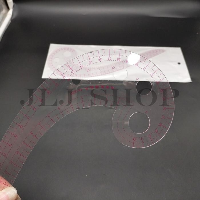 

Penggaris Jahit /Menjahit-Penggaris Pola Baju Busana Lengkung No.3231