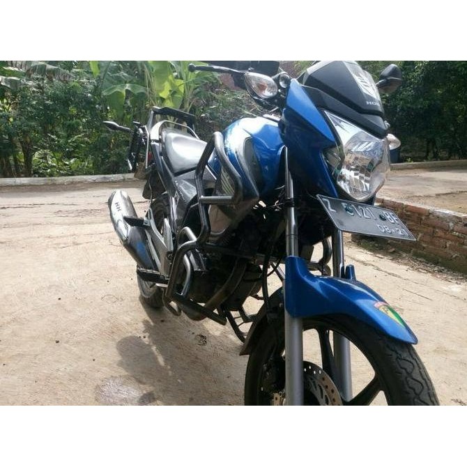 CRASH BAR/ENGINE GUARD HONDA NEW MEGAPRO