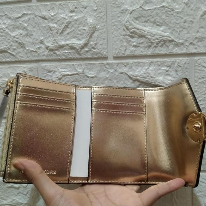 Michael Kors Carmen Medium Flap Bifold Wallet [Original]