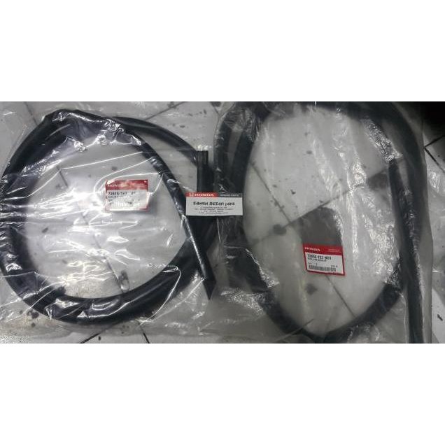 KARET BALON BODY PINTU BELAKANG MOBILIO