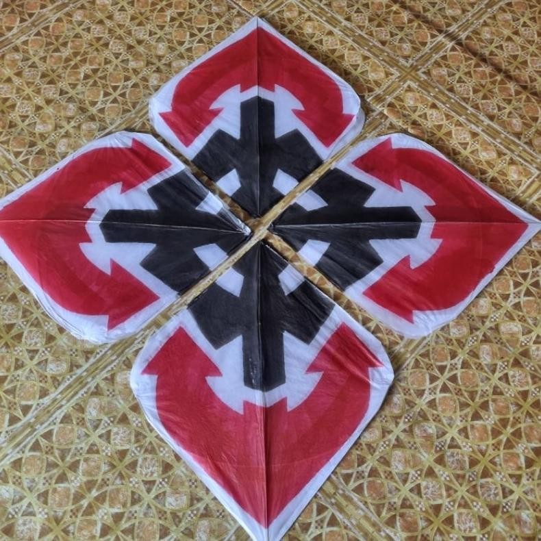 Am67 gd-12 Layangan Aduan Palembang - CEK WAR 50 Pcs Layang Layang Murah Berkualitas