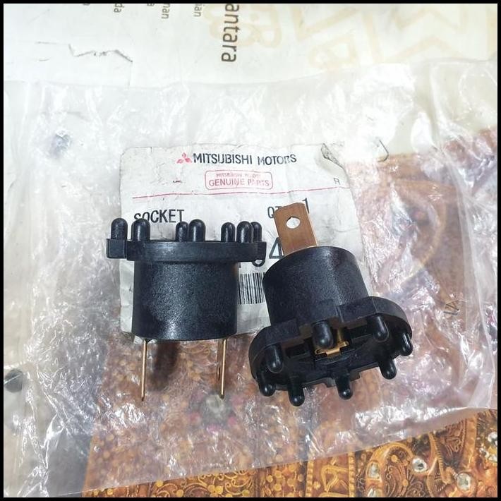 Soket Lampu H7 Asli Mitsubishi Galant V6 24 Hiu