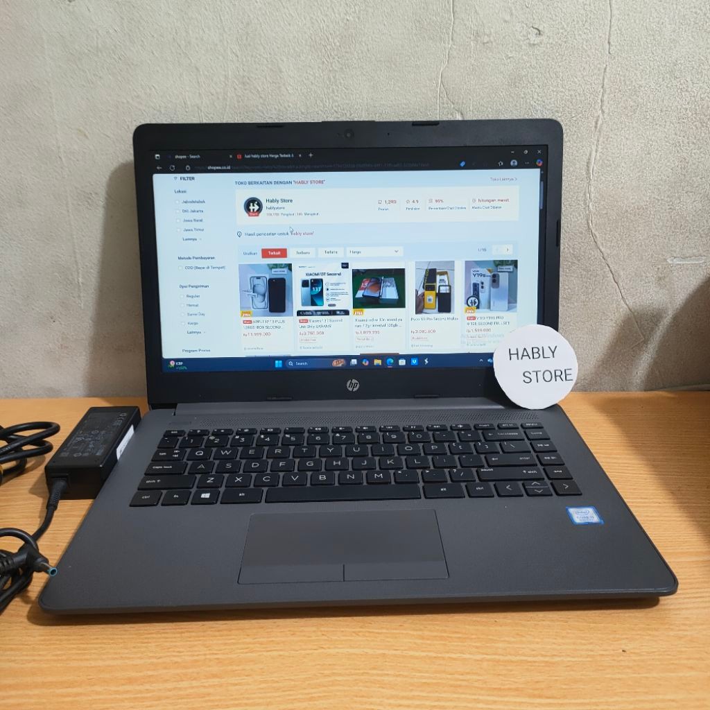 LAPTOP HP 240G7 NOTEBOOK PC CORE i5 GEN 8 8265U 8GB  14 INCH SECOND MULUS BERGARANSI