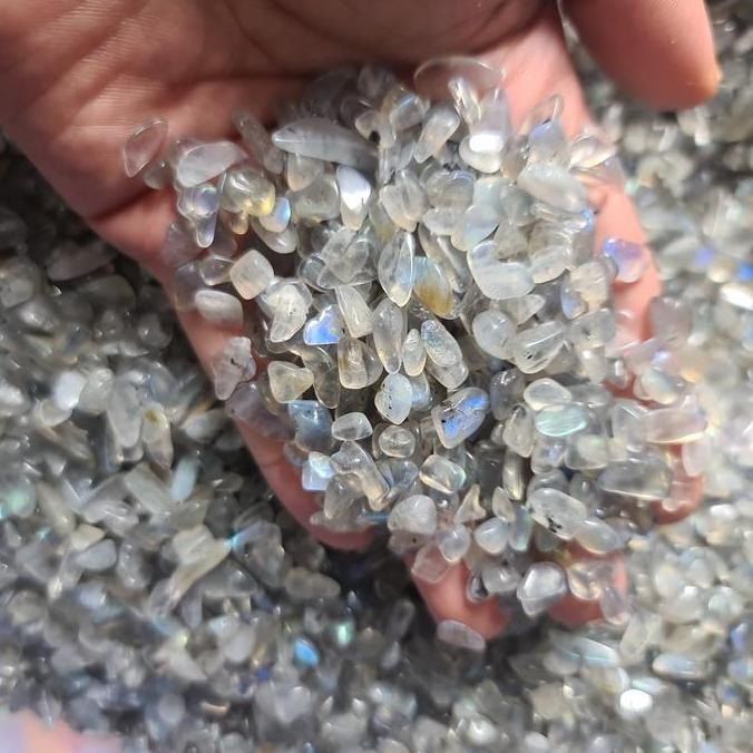 

Moonstone Blue Light Chips 5 Sd 10Mm 50 Grams