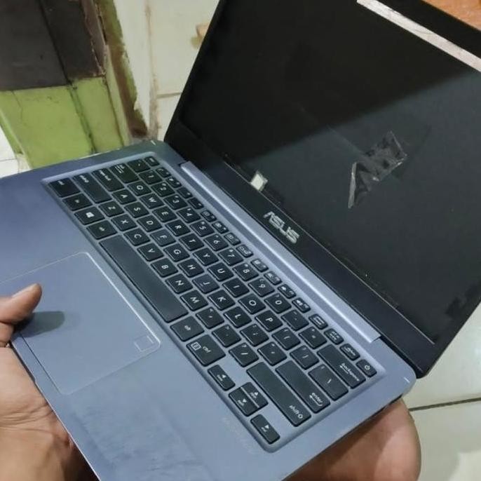 Casing Asus Vivobook S14 A411U X441U Series. Part Ori Palmrest Topcase Co