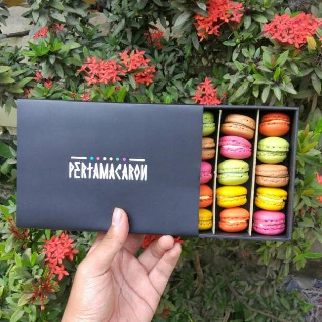 

Pack4 isi 100 Macaron by PERTAMACARON