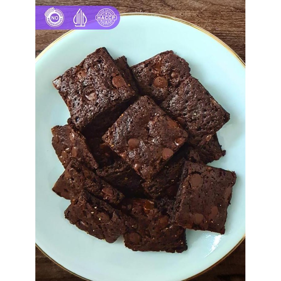 

MISOL Brownie Crisp 100gr - Camilan Cokelat Renyah Kue Brownies Tipis Stok Terbatas