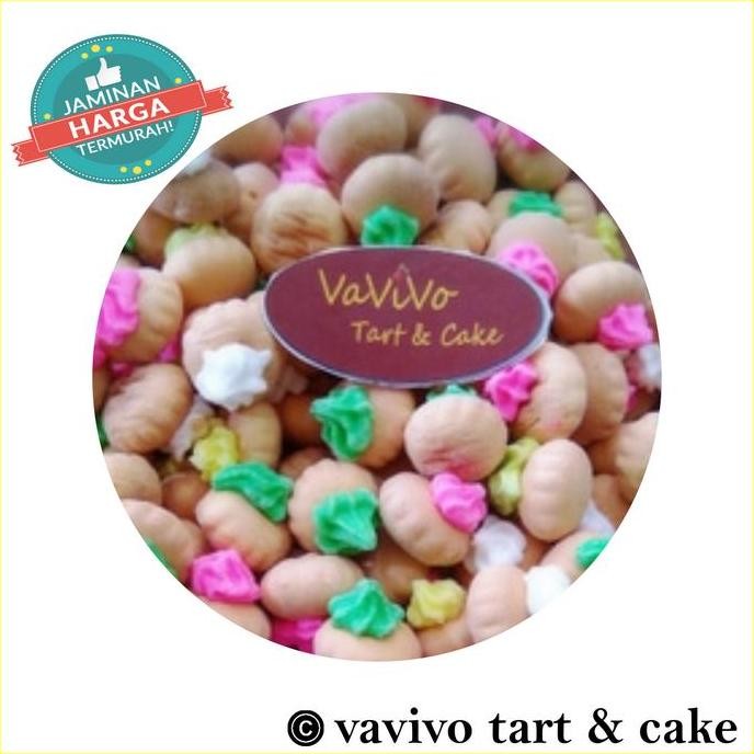 

Kue Kancing Gemrose 1kg - Kue Kering Jadul Renyah Manis Stok Terbatas