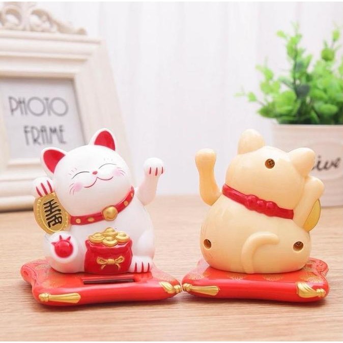 TD Pajangan Kucing Jepang Maneki neko Tenaga Surya Pembawa Keberuntungan Dekorasi Rumah Pajangan Goy
