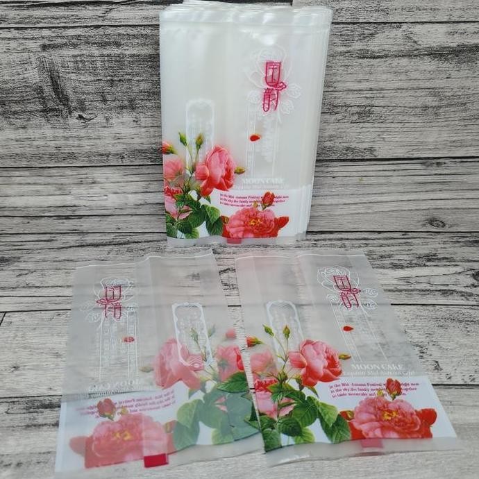 

Kantong bungkus mooncake 100gr 14.5x9x2.5 / plastik kue bulan