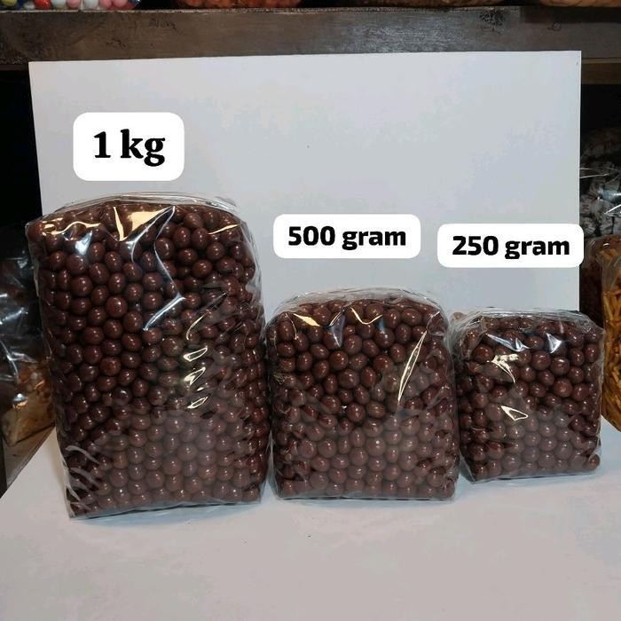 

FF 1kg Biswit bola bola Coklat Cemilan Snack Biskuit Kering Manis Makanan Wafer