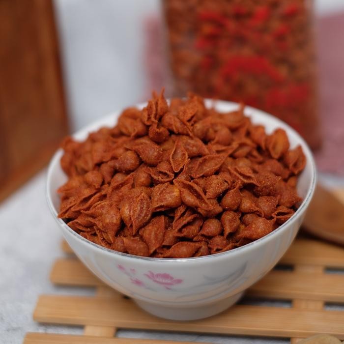 

FF Makaroni Kerang Mang Ade 50gram Snack Keripik Camilan Pedas Food Kering Kripik Cemilan Makanan Asin Manis