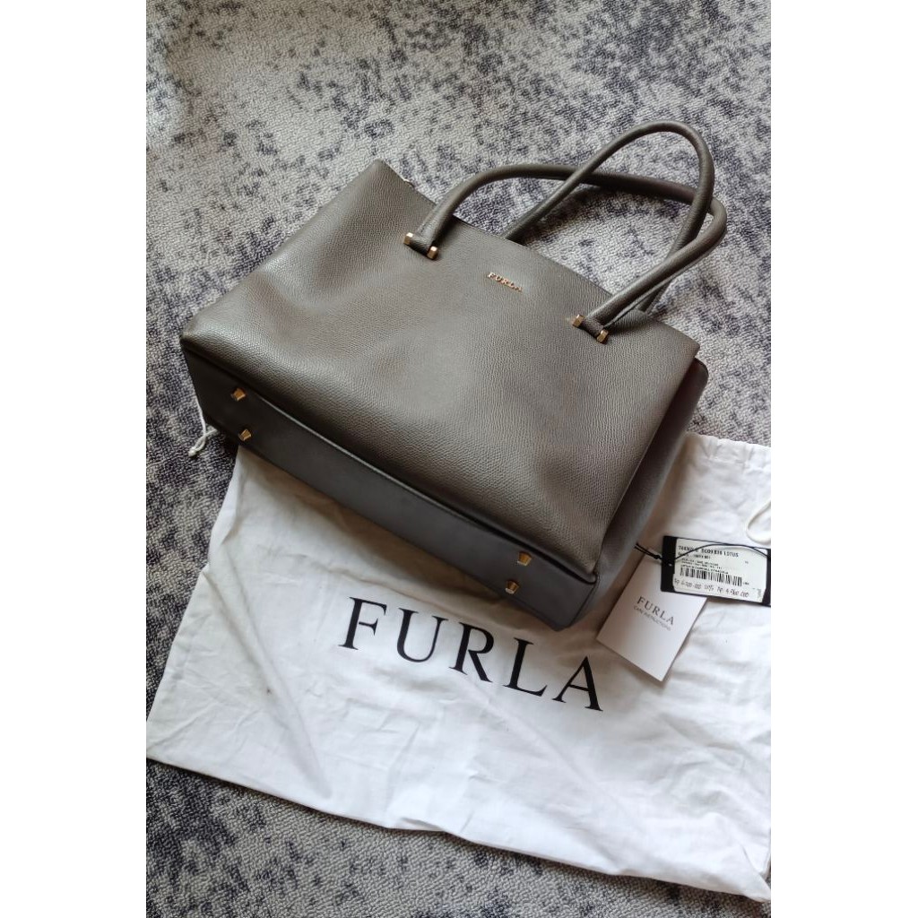 Preloved Furla