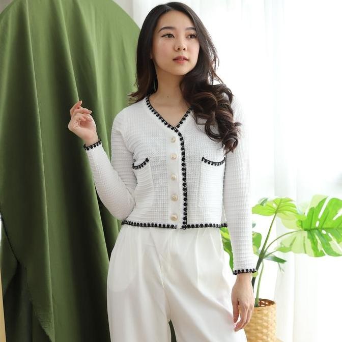 Cardigan HYERI Atasan Wanita Kekinian 2024 Baju Aesthetic Lucu Kece Knitwear Rajut Wanita Semi Crop 