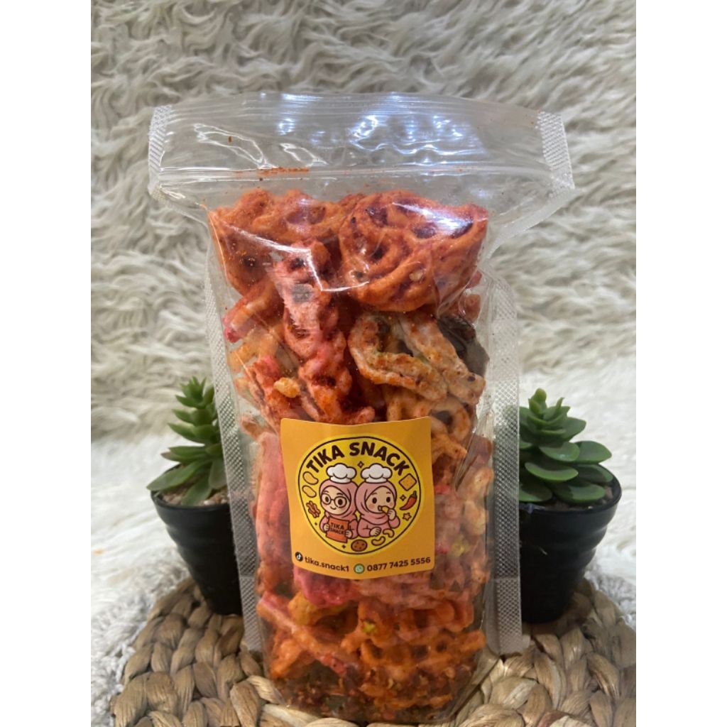 

CEMILAN SNACK KERUPUK SEBLAK YANG BIKIN NAGIH