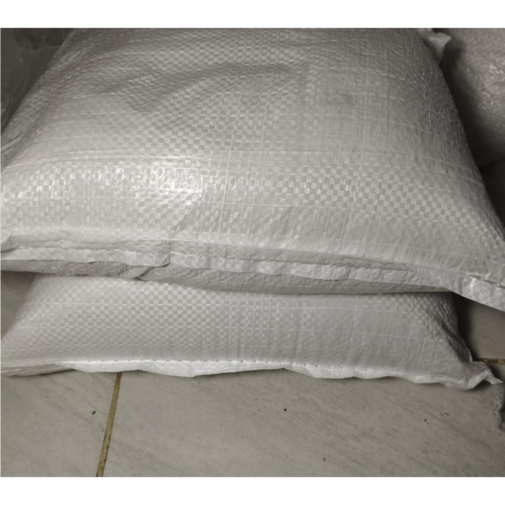 

(Terbaru) GARAM IKAN GARAM KROSOK 10 KG GARAM KASAR GARAM KOSMETIK (Terlaris)