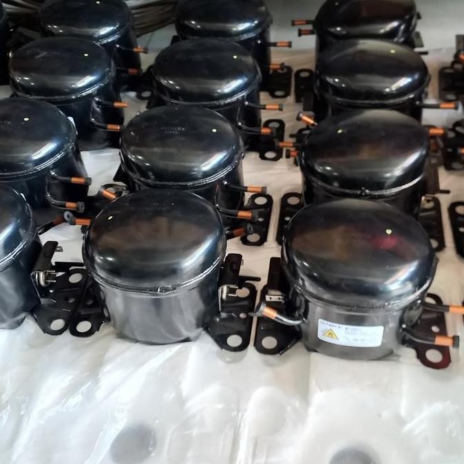 KOMPRESOR KULKAS FREEZER AQUA M1080Y R600A