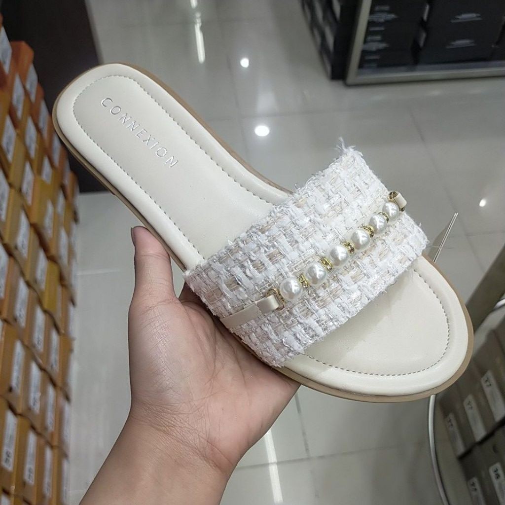 Sandal Teplek Wanita Connexion