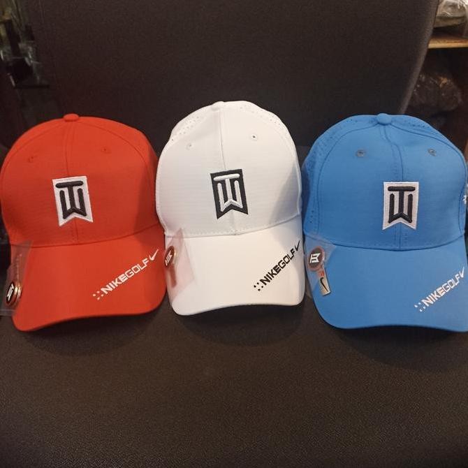Topi Golf Nike