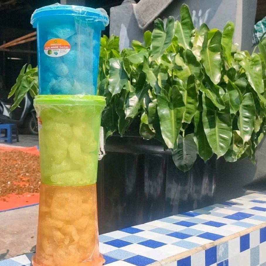 

Beli 1 Gratis 2. Kerupuk Kulit Toples 1 Liter Dengan 3 Varian Rasa