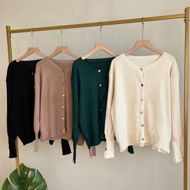 HECTIC Yara Button Knit Cardigan - Cardigan Basic Kancing Polos Wanita Bahan Rajut