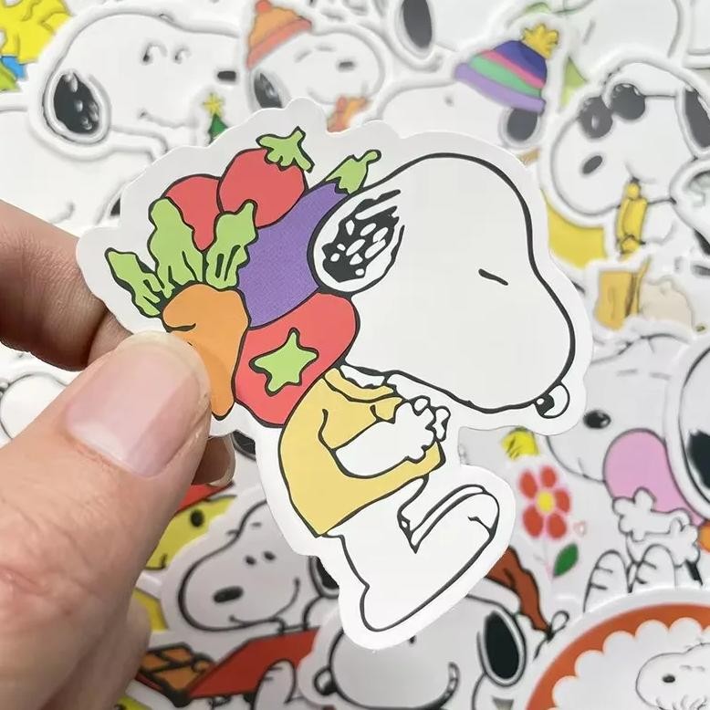 

100/200Pcs Anime Snoopy Stationery Stickers Cute Cartoon Student Stationery Notebook Diy Decoration Expression Graffiti Stickers