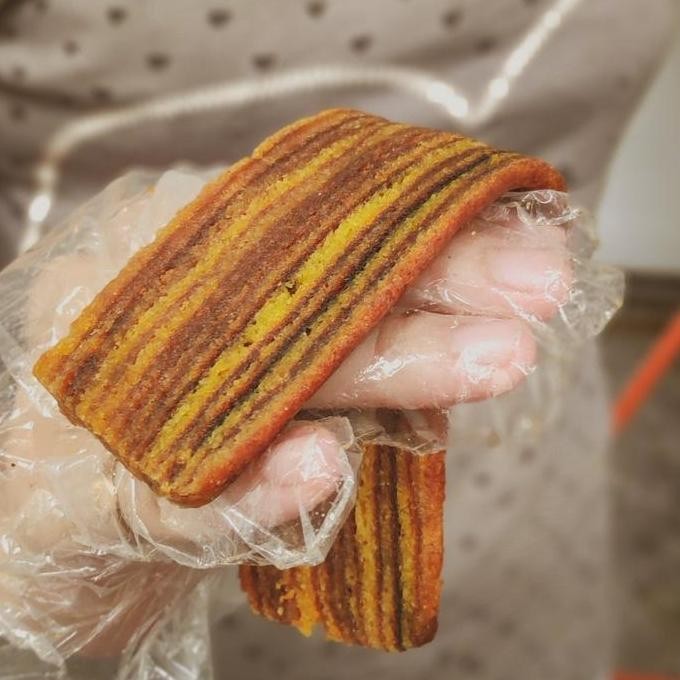 

JH8 Pinggiran lapis legit Butter WIsjman