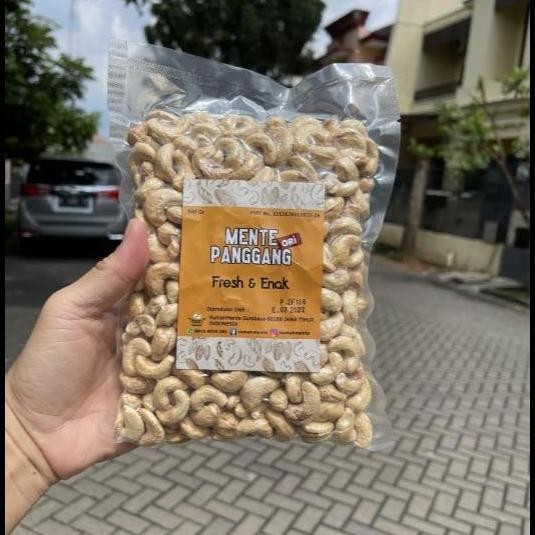 

KACANG METE MEDE 500GR UTUH MATANG OVEN PANGGANG (KUALITAS SUPER)