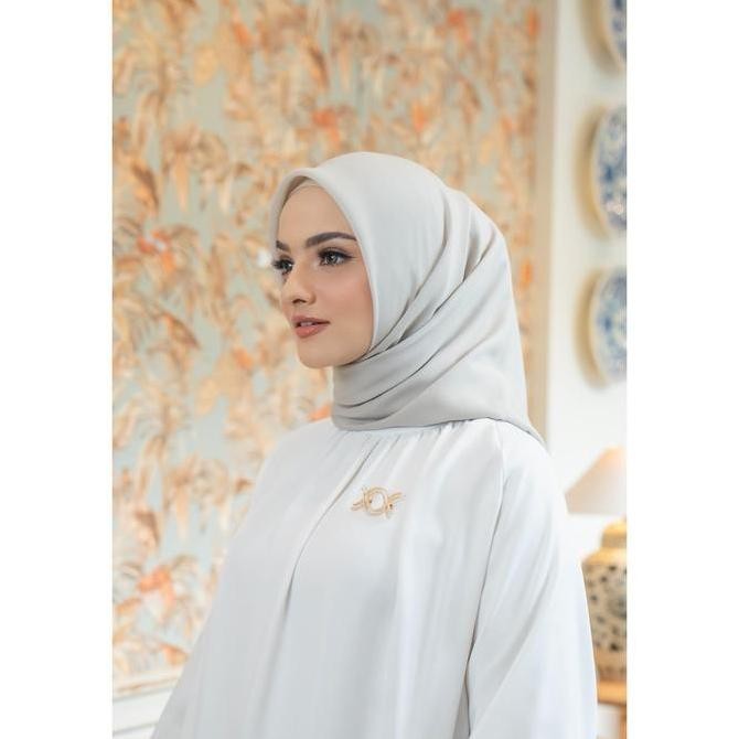 WEARING KLAMBY - LYRA SCARF HIJAB SEGI EMPAT TERBARU ASLI 100% ORIGINAL OFFICIAL MODERN GARANSI BRAN