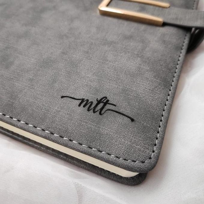 

(Bisa Custom Nama/ Logo) Notebook Agenda Kulit Ukuran A5 | Buku Catatan Kerja Cover Kulit A5/ Buku Agenda Kulit A5/ Agenda Custom Nama Pu Leather Co