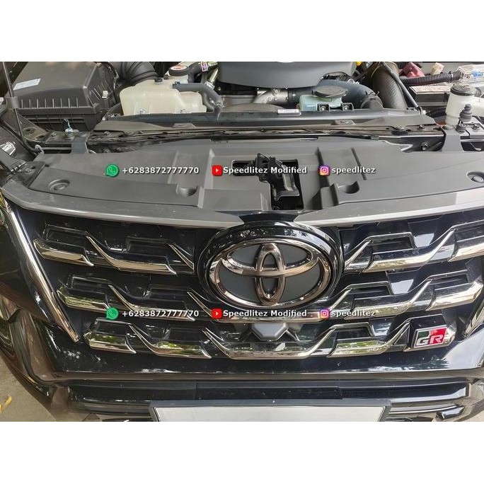 TERMURAH - LOGO TOYOTA FORTUNER DEPAN BLACK CHROME - LOGO VRZ DEPAN BLACK CHROME