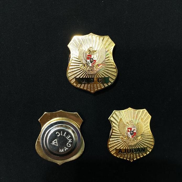 ready Pin & Lencan Protokol, Ajudan dan ADC