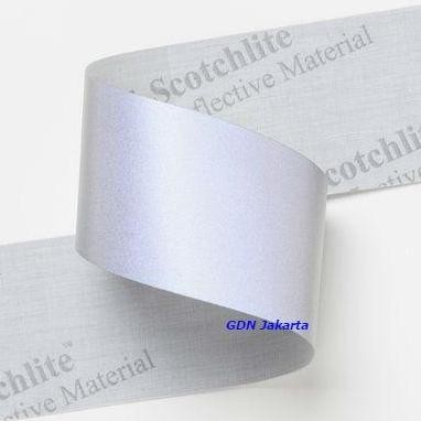 3M Scotchlite 8912 Silver Fabric , Eceran Per Meter