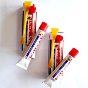 

Lem Castol Tanggung 21Cc 1 Box Isi 12 Pcs