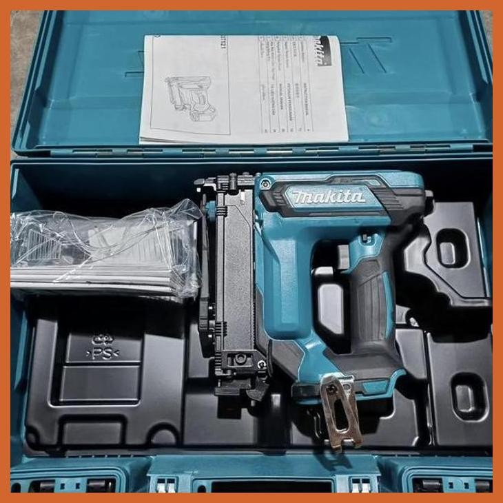 

READY MESIN PAKE TEMBAK MAKITA STAPLES DST121ZK MADE IN JAPAN ( PERTUKANGAN / POWER TOOLS )PRIVASI AMAN