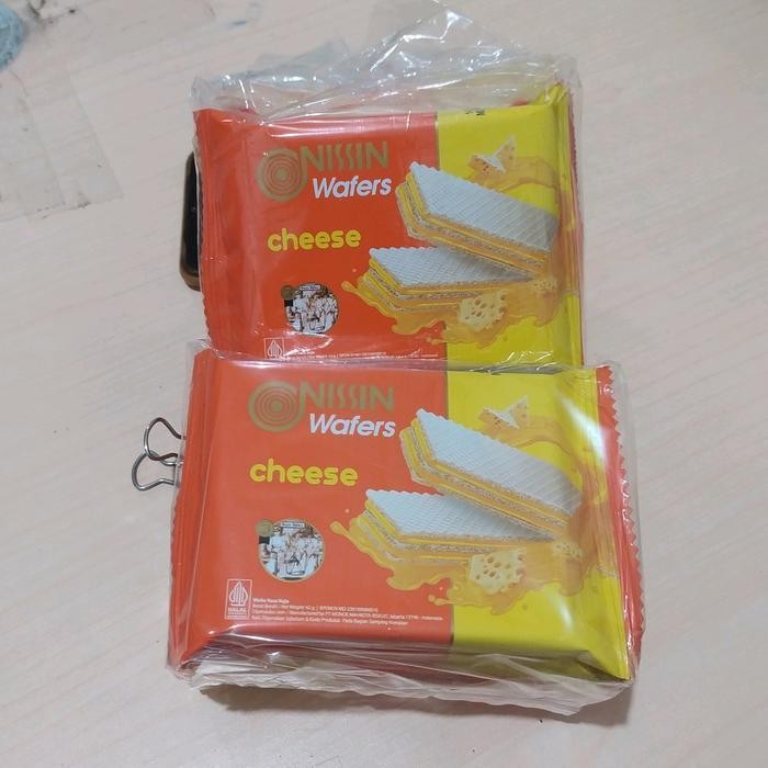 

Cri Wafers Nissin @10 Pcs - Wafers Biskuit Nissin - Rasa Cokelat Atau Keju Food Snack Cemilan Makanan Jajanan Cookies