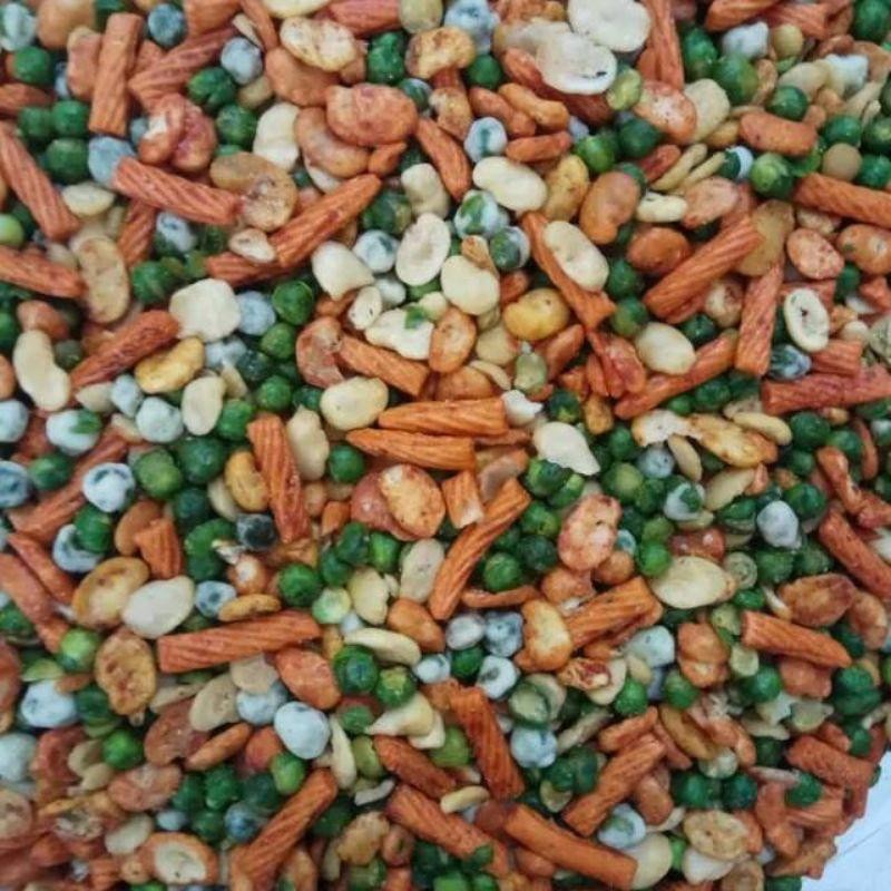 

Cri Kacang Campur Mix Nuts 500Gr Rasa Manis & Pedas