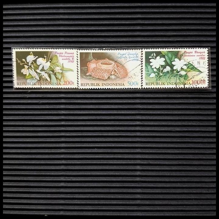 

TERBARU PERANGKO/PRANGKO INDONESIA 1992. BUNGA EKSOTIS. SET LENGKAP (3V) USED