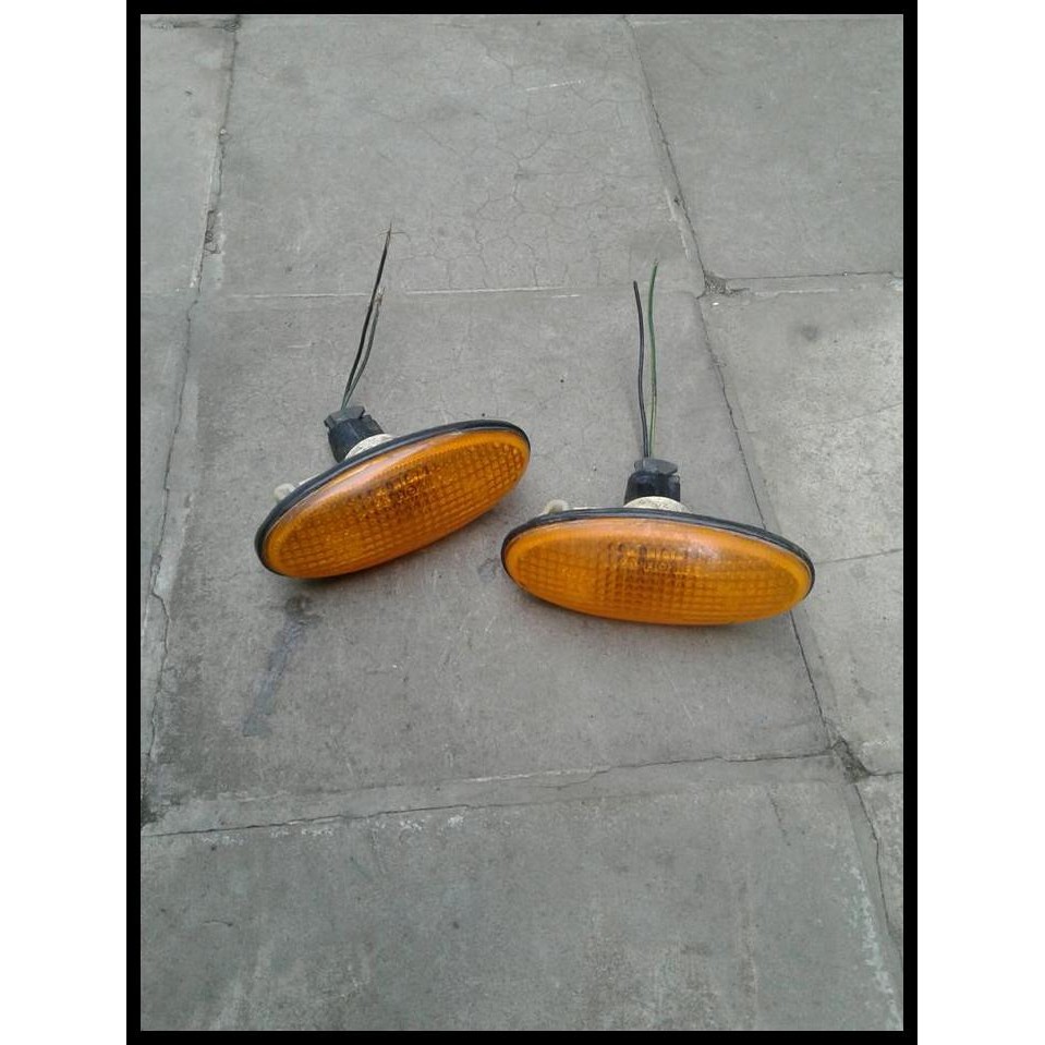 TERBARU LAMPU.SEIN FENDER NISSAN SERENA C23 