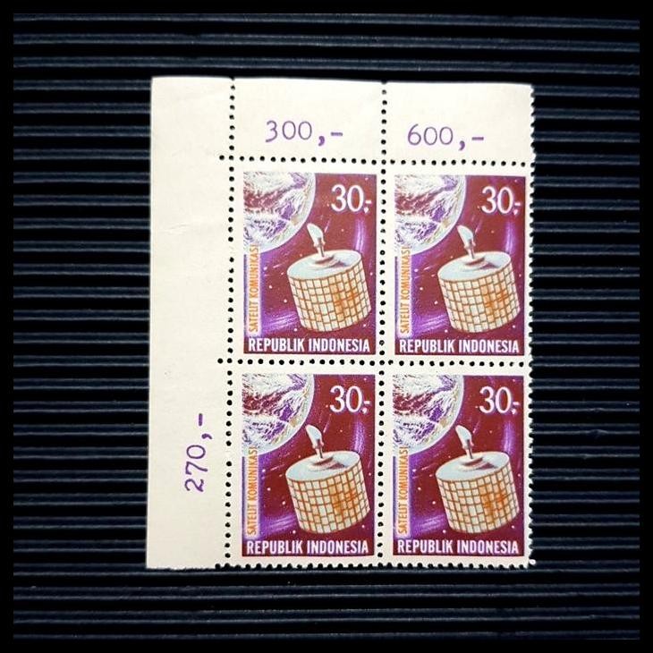 

TERBARU PERANGKO/PRANGKO INDONESIA 1969. SATELIT KOMUNIKASI. BLOK-4 !!!!