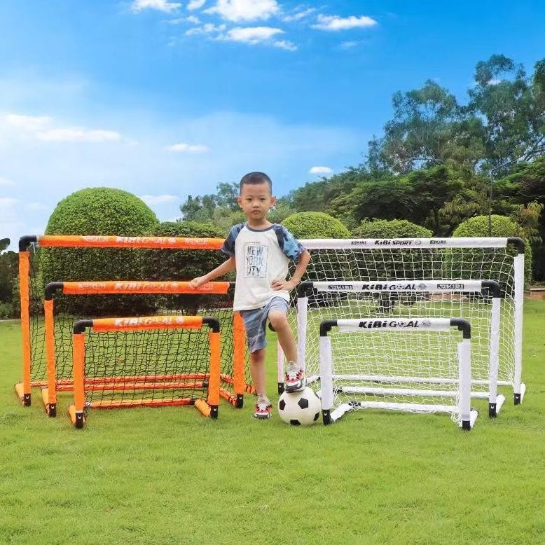 MAINAN SEPAK BOLA UNTUK ANAK-ANAK SET GAWANG SEPAK BOLA LIPAT PORTABEL PERMAINAN SEPAK BOLA DALAM RU