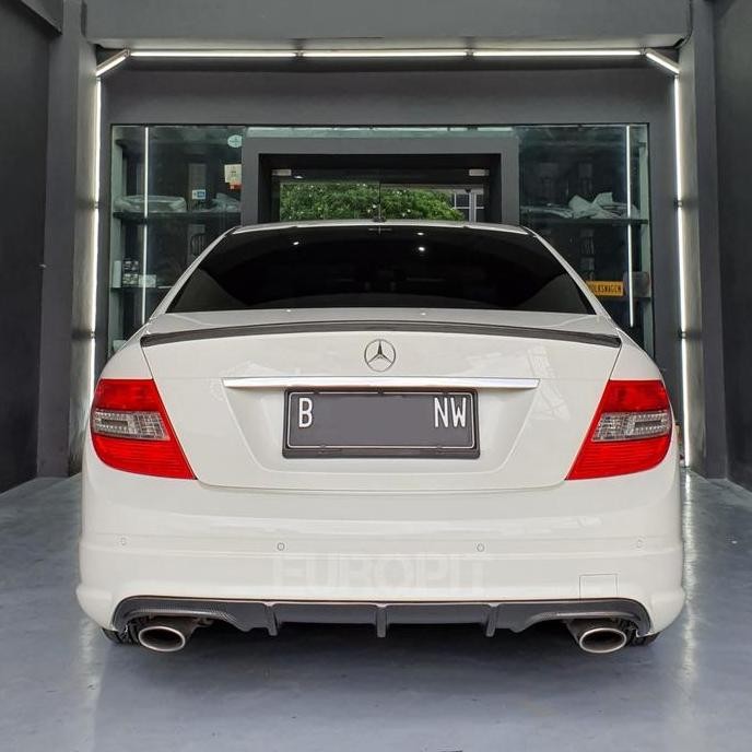 import Carbon ducktail C class W204 AMG