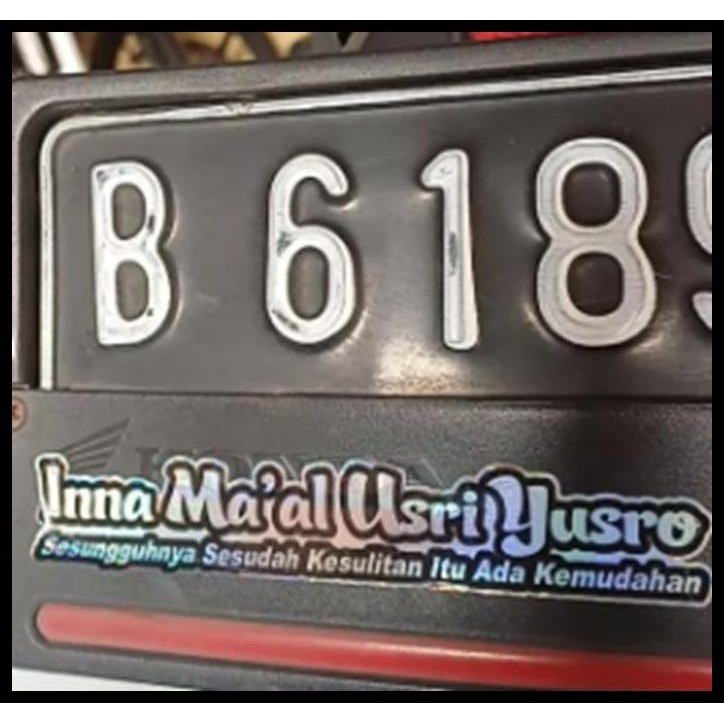

TERBARU STIKER HOLOGRAM CUTTING TULISAN INNA MA'AL USRI YUSRO 14X2.5 CM !!