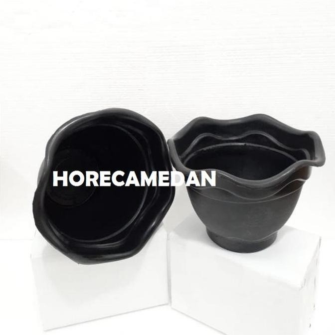 *****] pot bunga plastik murah 20cm / pot plastik tanaman putih polos