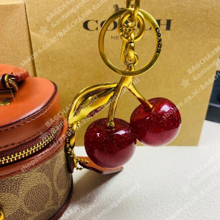 Coach Gantungan Kunci Tas Cherry Bag Charm Keychain Cherry Keychain Gantungan Tas Cherry